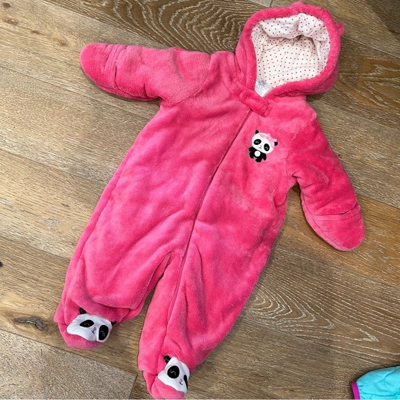 Plush pink bodysuit 3-6 mo. - Picture 1 of 4